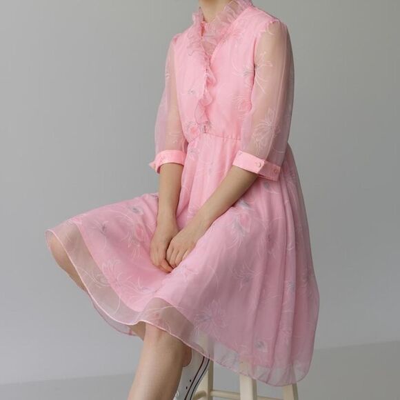 American Vintage Dresses & Skirts - Vintage Coquette Pink Floral Dress with Ruffle Detail and Zipper Unique Kawaii